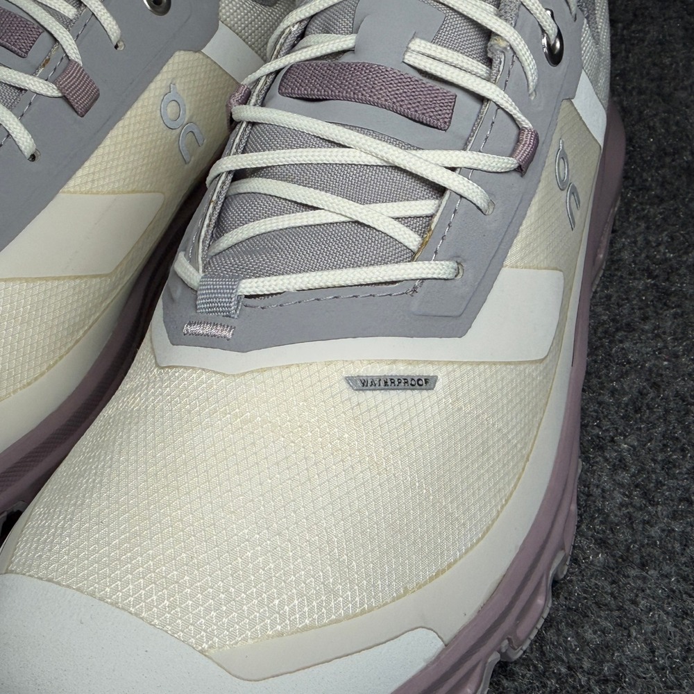 On Running Cloudventure Waterproof Trail Running Shoe Women 9 Ice Heron Lavender - Picture 4 of 14